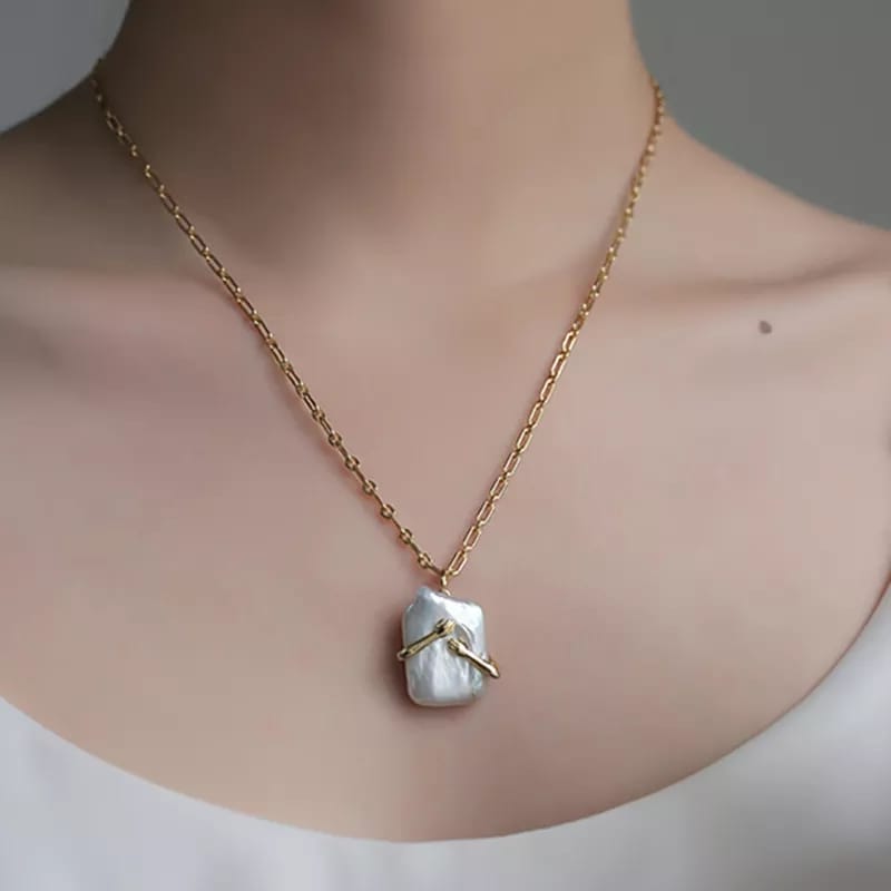 Couple Hugging Necklace