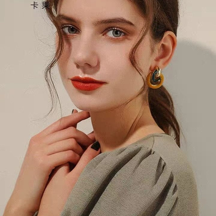 Women's Elegant Long Internet Famous Personalized Earrings