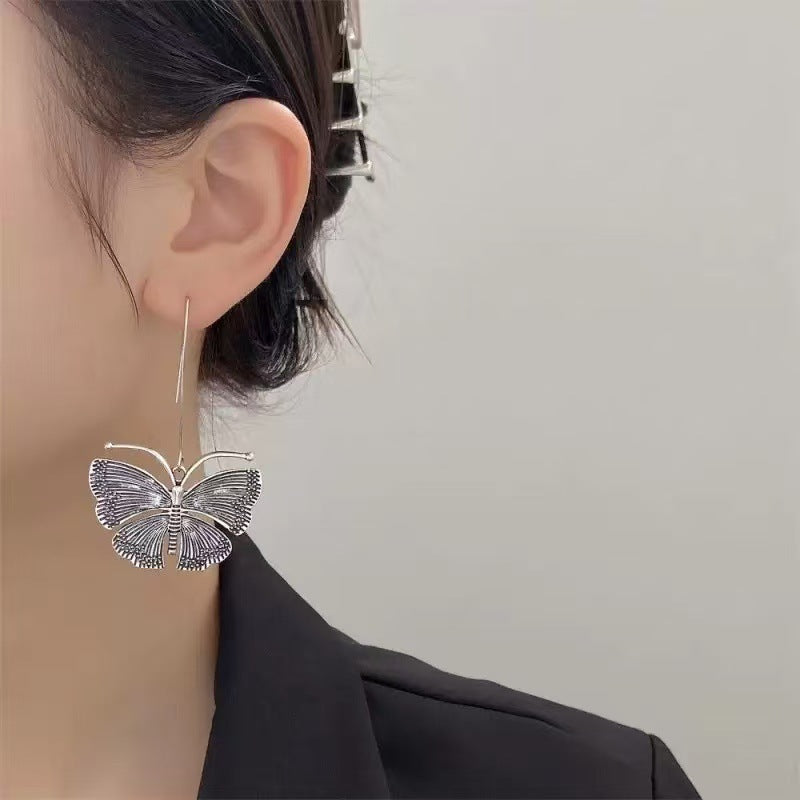 European And American Retro Long Butterfly Pendant Earrings