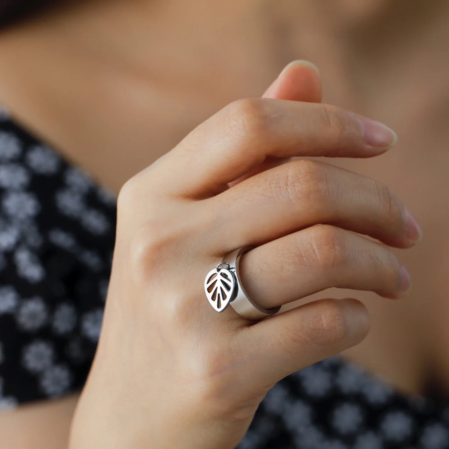 Minimalist Floral Stainless Steel Ring