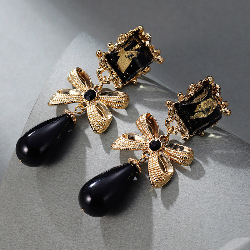 Black Bow Niche Design Graceful Earrings