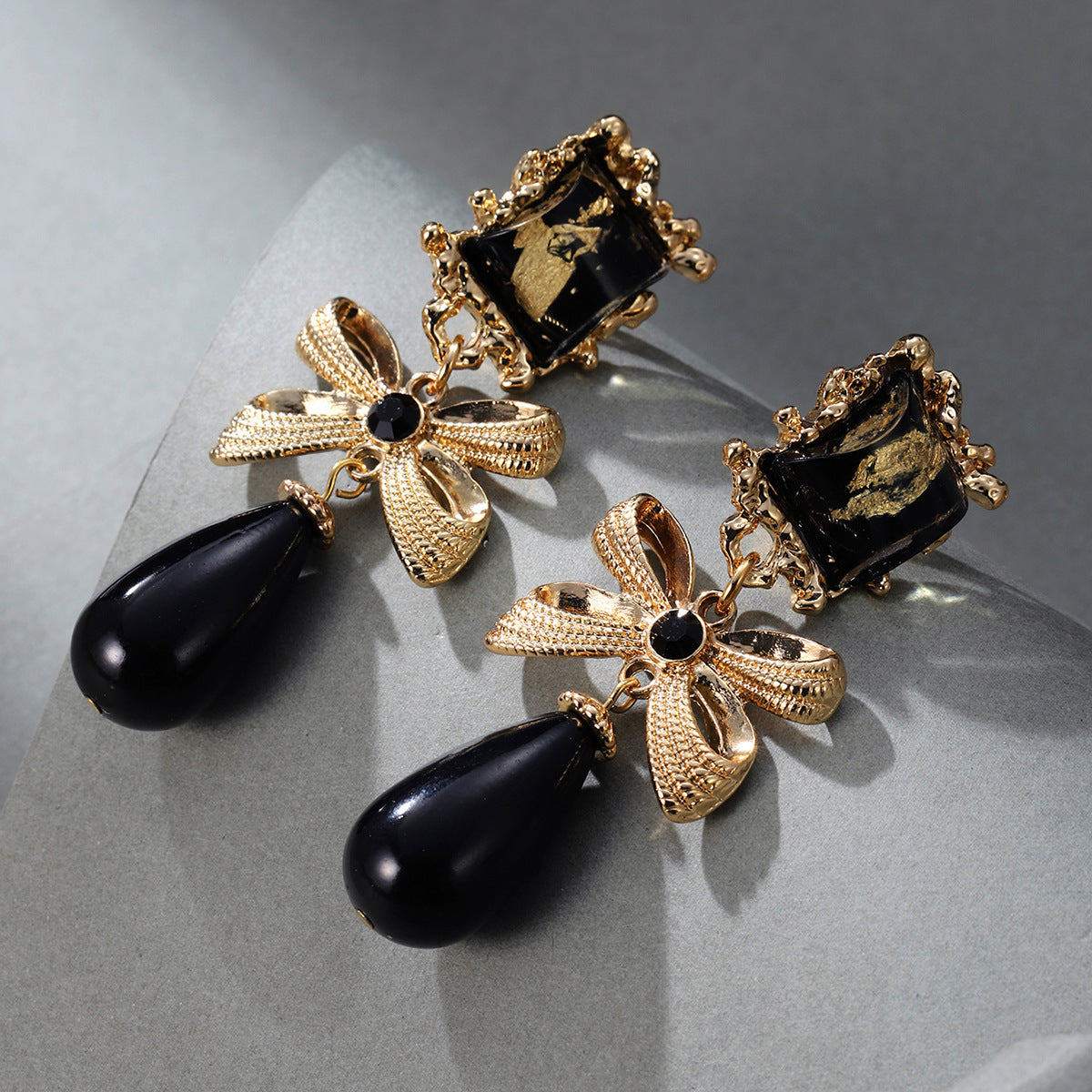 Black Bow Niche Design Graceful Earrings