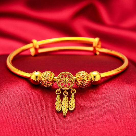 Whispering Breeze Guardian - Dreamcatcher Premium Gold Bracelet