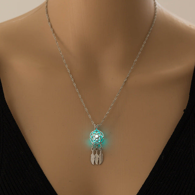 Glowing Luminous Leaf Tassel Necklace [LOW STOCK]